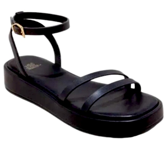 Wild Fable Sandals - Picture 1 of 6